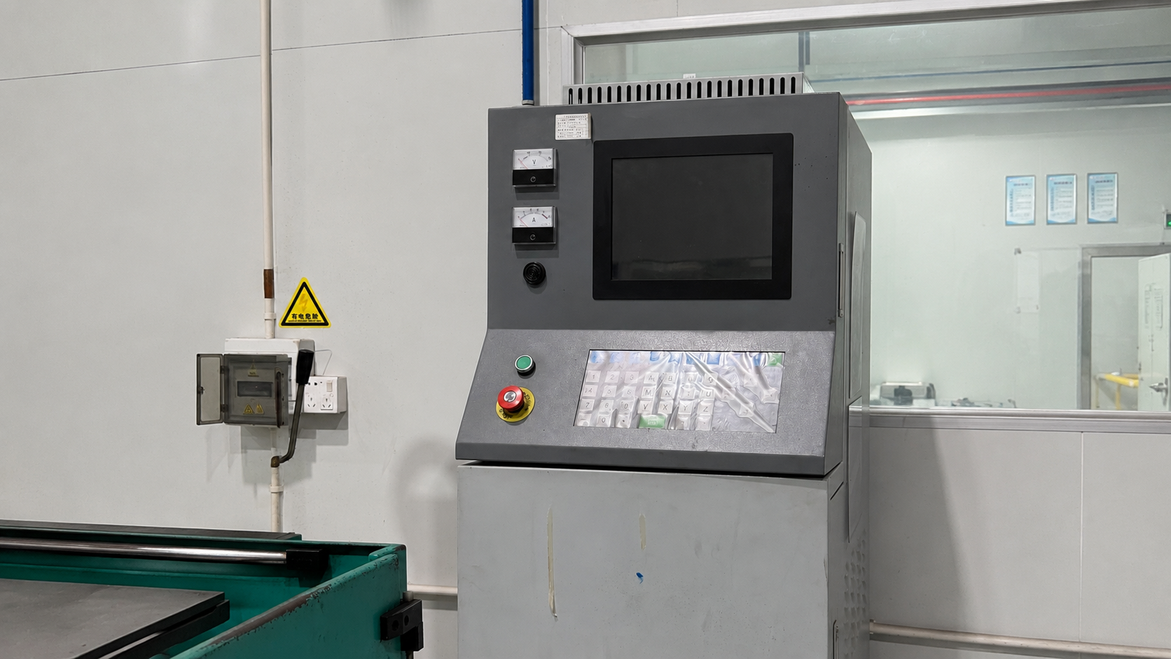 ETENWOLF troubleshooting diagnostics environment: CNC control cabinet panel layout of the SUPER-430 die sinking EDM machine with dual analog meters